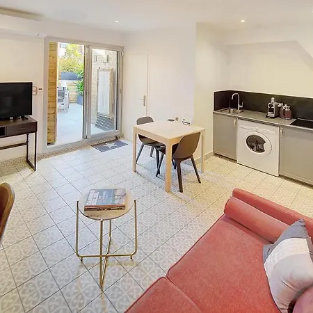 Apartament Avec Patio Hyper Centre Proche Palais Et Croisette
